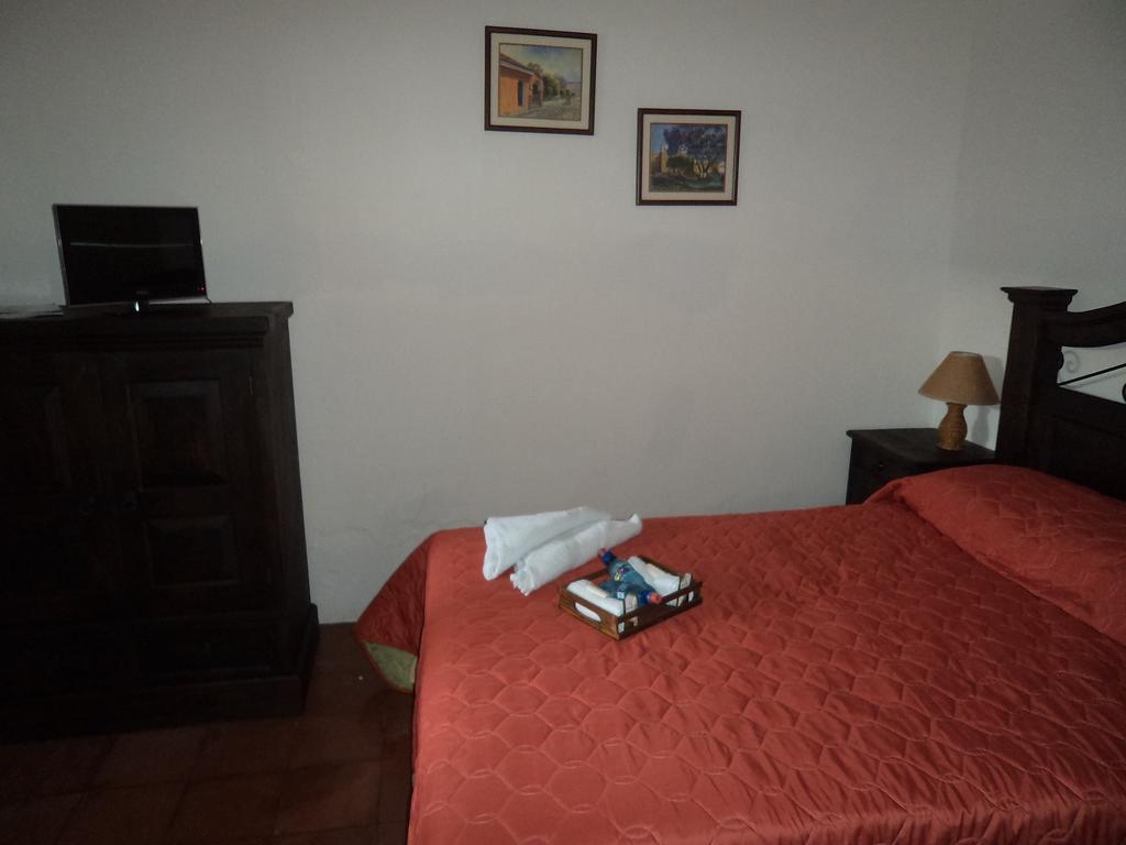 Chez Juanca Hotel Cafe Antigua Zimmer foto